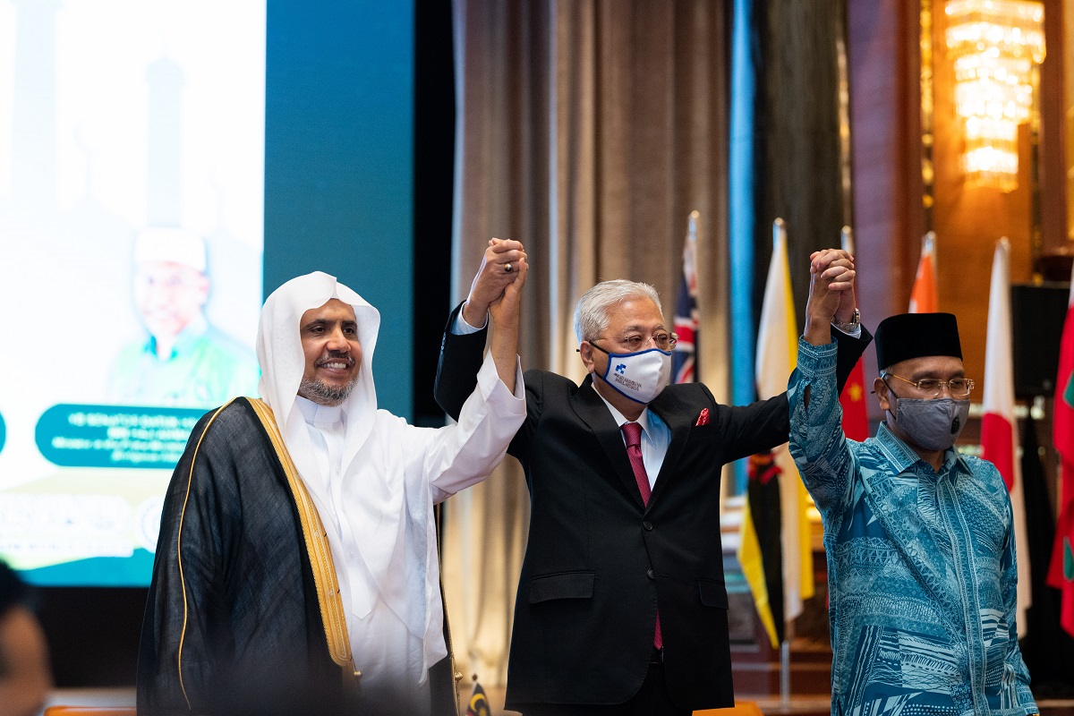 Après l'incorporation de la Charte de La Mecque dans l'éducation religieuse et la formation des imams en Asie, Afrique et  en Amériques