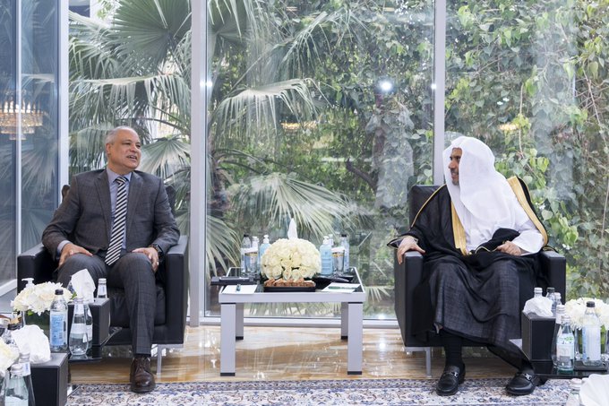 His Excellency Sheikh Dr. Mohammad Al-Issa meets His Excellency the Senior Advisor to the High Commissioner & Representative of the United Nations High Commissioner for Refugees, Mr. Khaled Khalifa