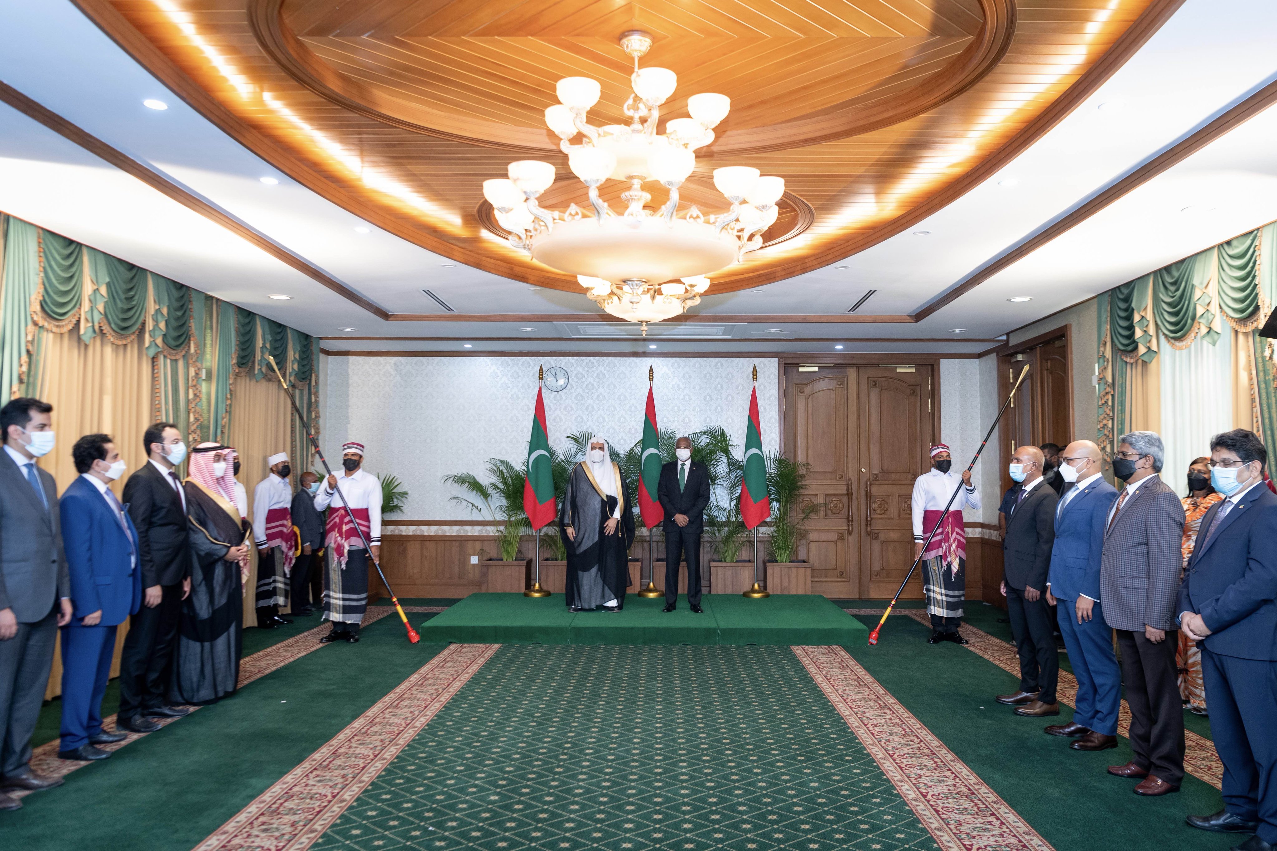 Président de la République des Maldives remet à Mohamed AIissa