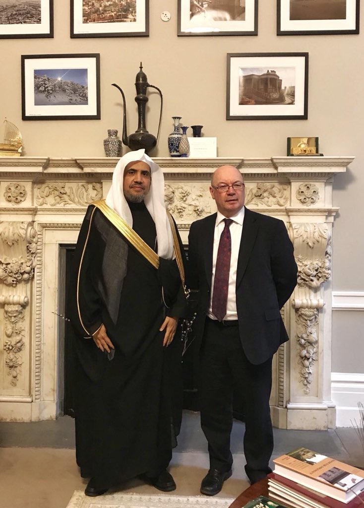 The SG of the MWL Dr. Al-Issa, meets in London the British Minister of State Mr. Burt, Member of the House of Lords & Chairman, Committee on Religions & Beliefs in Public Life, Lord Woolf.