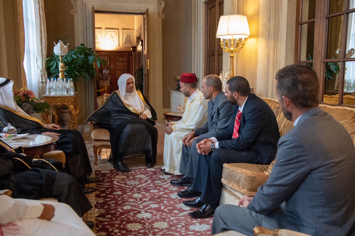 Dr. ِِAlissa meets with a number of leaders of the Muslim Community in Florence, Italy