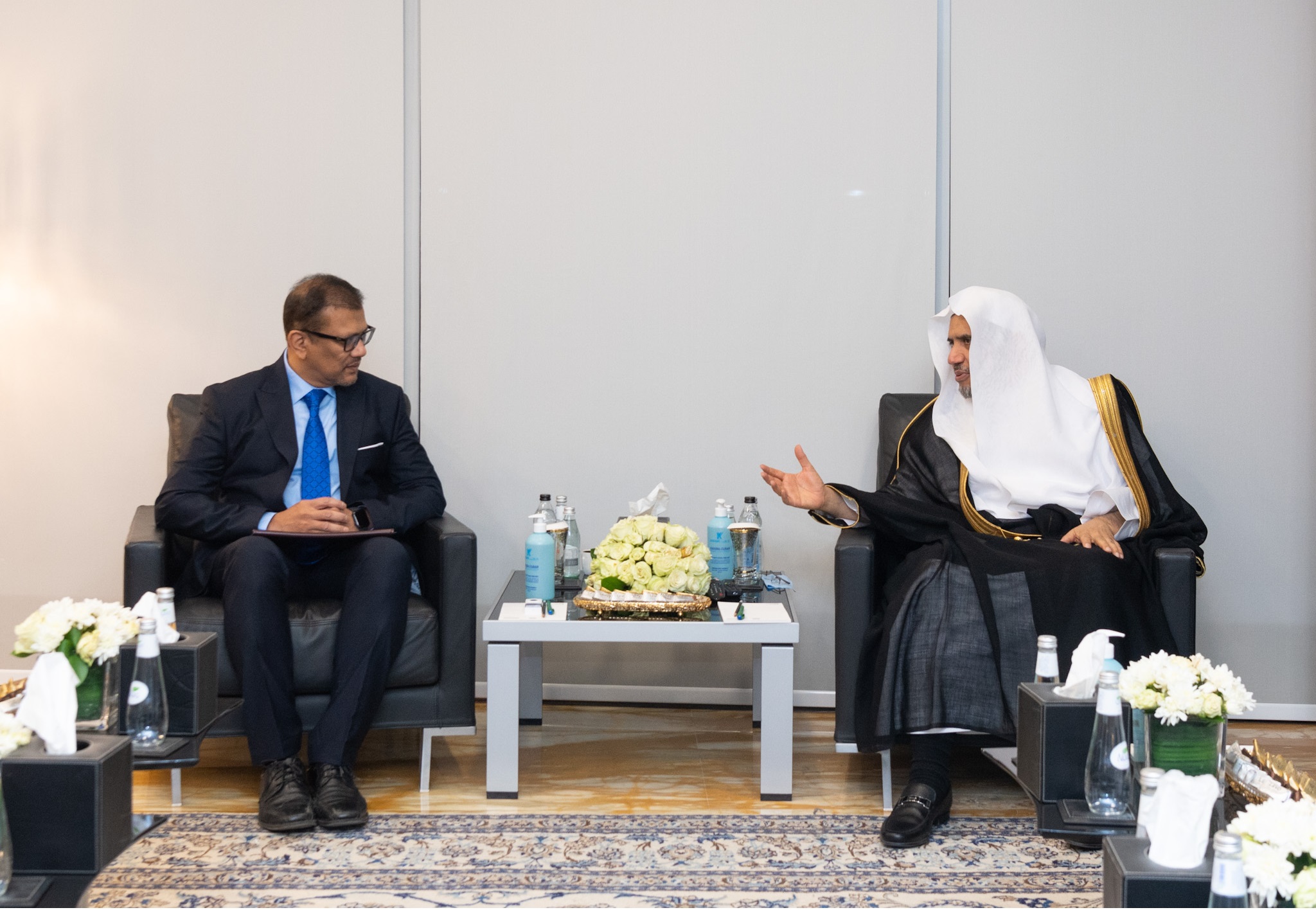 His Excellency Sheikh Dr. Mohammad Al-Issa meets Rohingya Leader.