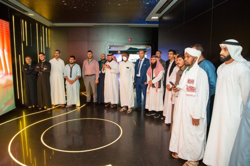 La Ligue islamique mondiale travaille sur des projets visant à présenter la biographie de notre Prophète (paix soit sur lui), en créant des antennes de l'exposition internationale et du musée de la biographie du Prophète