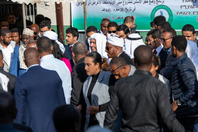 Le Secrétaire général, Président de l'Organisation des savants musulmans, cheikh #MohammadAlissa inaugure la dotation de la première académie dans la capitale éthiopienne Addis-Abeba