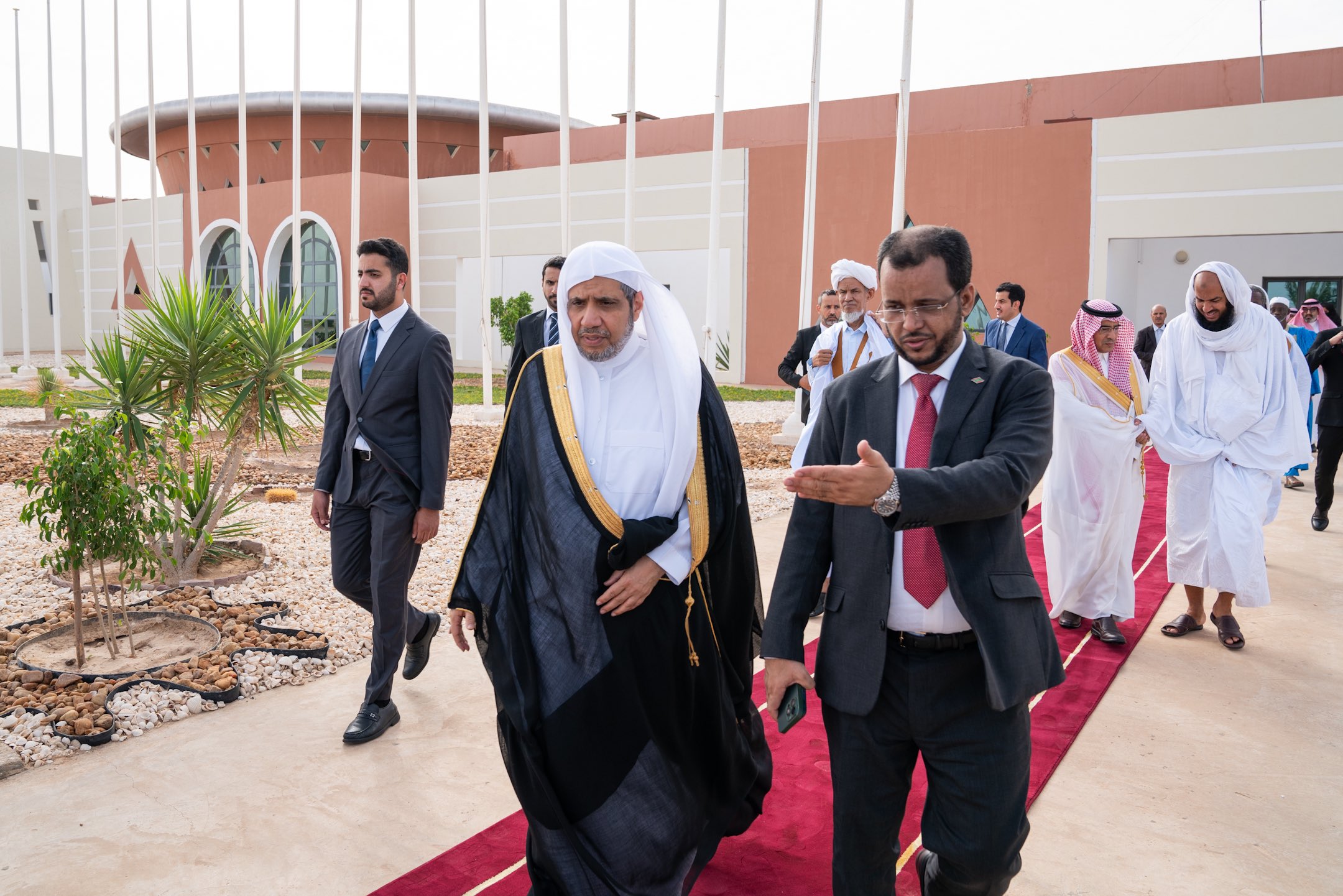 On an official visit scheduled to last several days, His Excellency Sheikh Dr.Mohammed Alissa, Secretary-General of the MWL and Chairman of the Organization of Muslim Scholars arrives in the Islamic Republic of Mauritania,