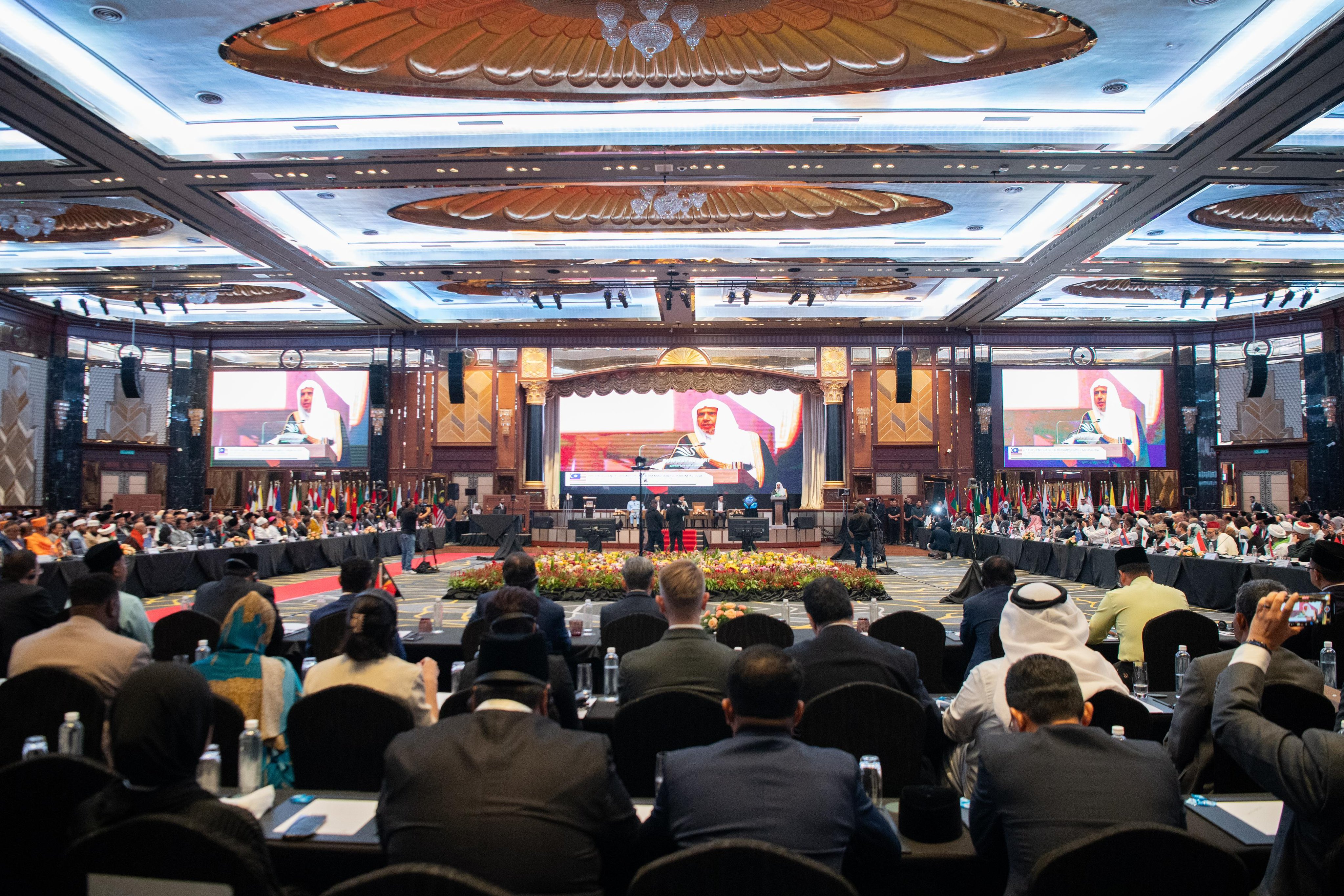 La Carta de La Meca fue un punto central de las discusiones de la conferencia como referencia humanitaria islámica aclamada por seguidores de todas las religiones del mundo