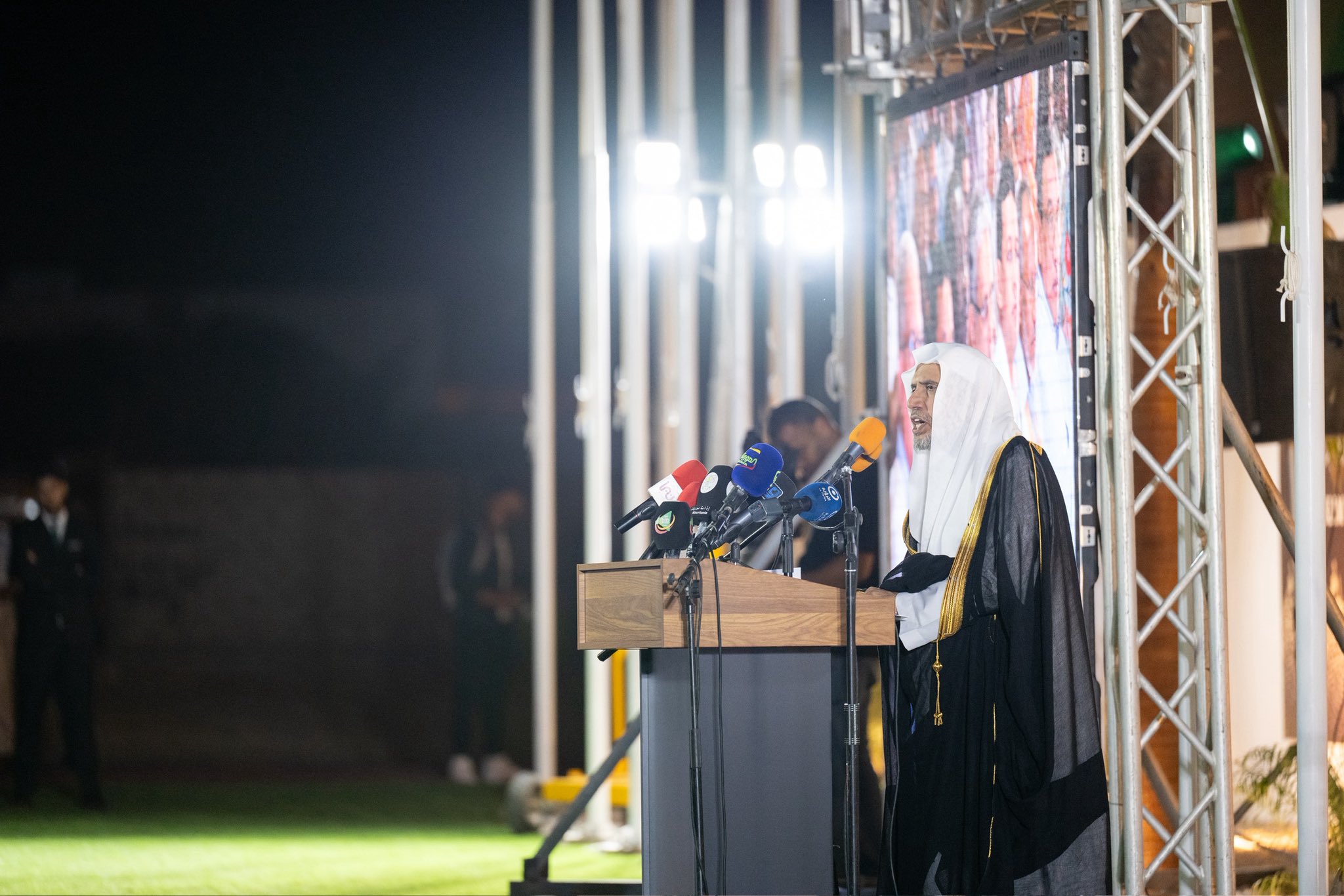 As part of the Museum's international expansion plan, and with the participation of His Excellency the Secretary-General of the MWL, as well as in the presence of members of the diplomatic corps and prominent figures, the President of Mauritania inaugurated the Museum of the Prophet’s Biography in Nouakchott.