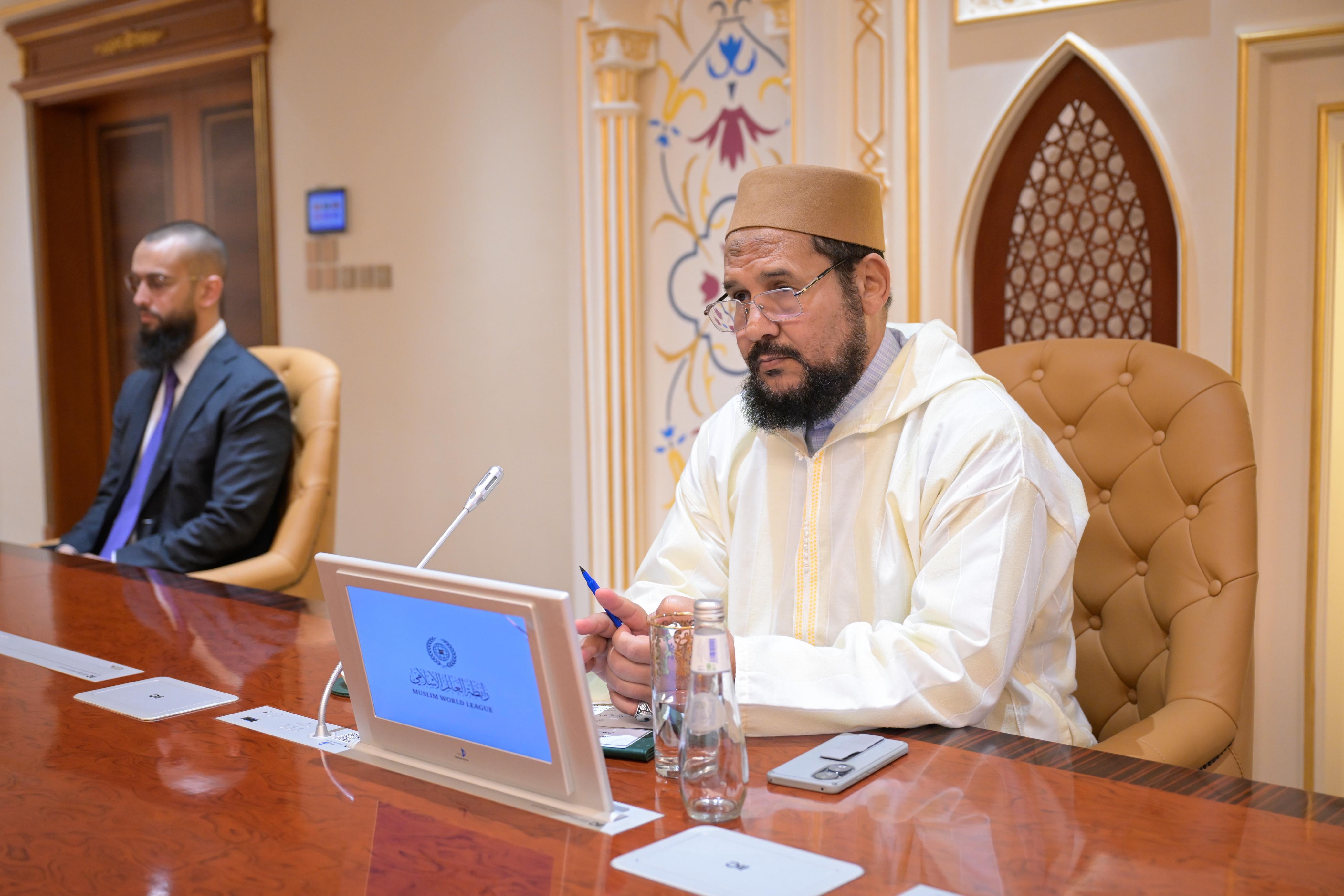 د.العيسى يُدشّن الخطة الاستراتيجية "المطورة" والحوكمة "المُحَدَّثة" لرابطة العالم الإسلامي
