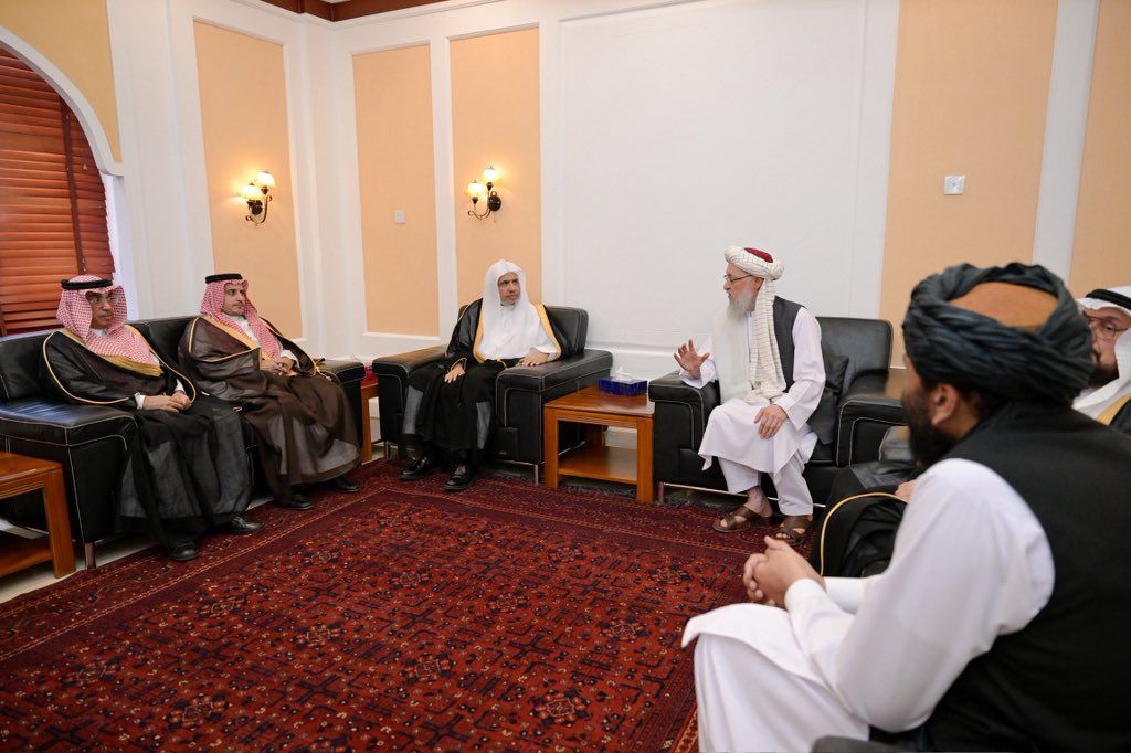 Dalam rangka menyambut kunjungan resmi pertama Liga Muslim Dunia ke "Kabul"  Wakil Perdana Menteri Afghanistan mengadakan acara makan siang resmi dalam rangka menyambut kunjungan Yang Mulia Sekretaris Jenderal Liga Muslim Dunia