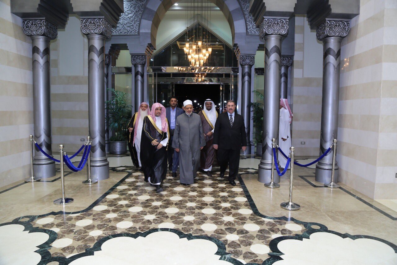 H.E the MWL's S.G. received His Eminence the Dean of Al-Azhar, Prof. Dr. Sheikh Ahmad Tayeb at Jeddah International Airport