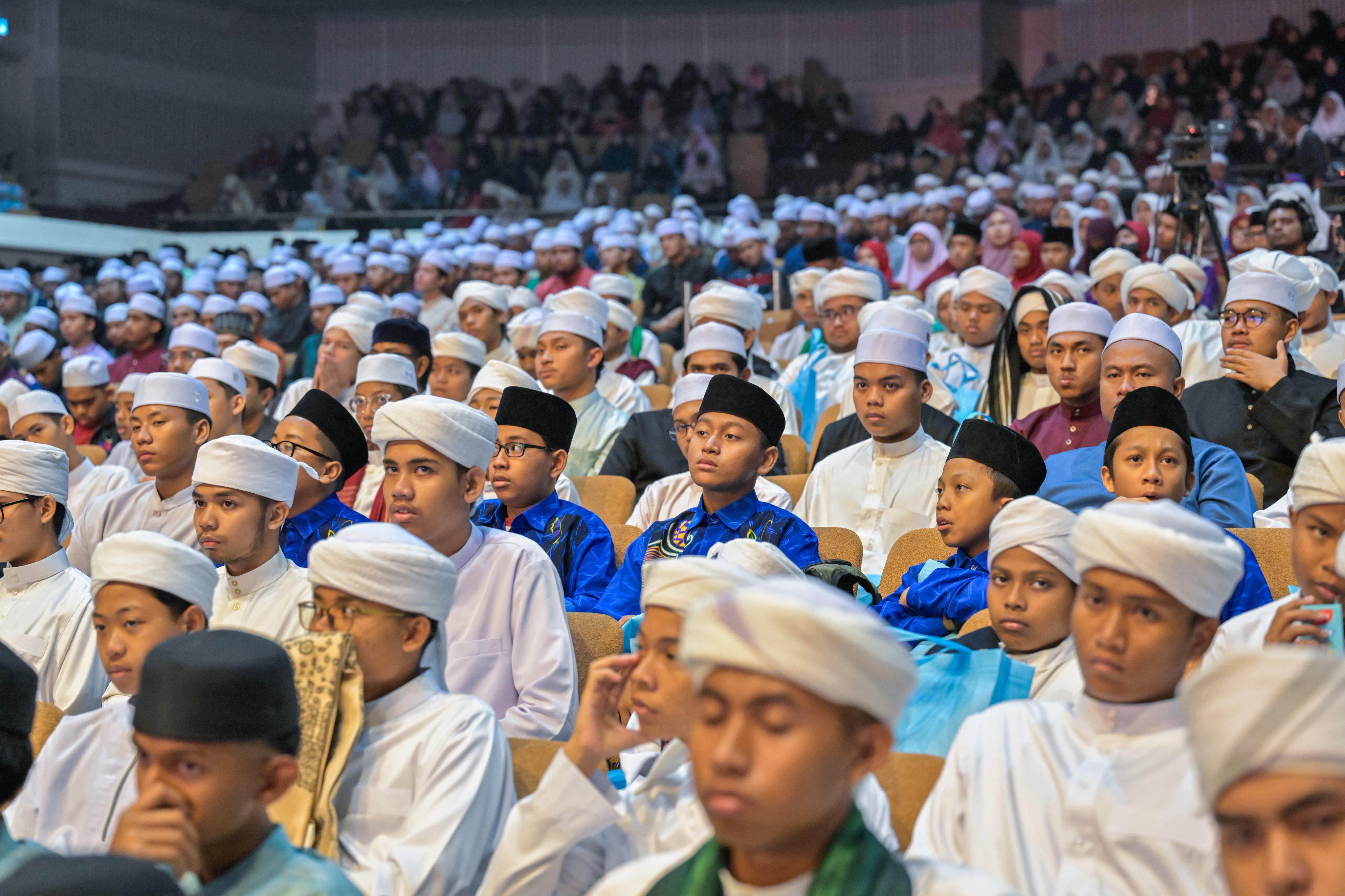 Le Secrétaire général de la Ligue islamique mondiale conclut le Forum mondial de certifications coraniques et d’hommage aux récitateurs des pays de l’ASEAN