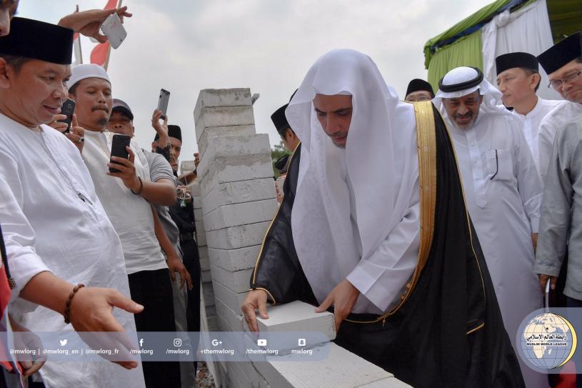 SG lays foundation stone of Civilization Center & Jame Mosque,Indonesia in dignitaries presence in a qualitative move 2 int'l interact