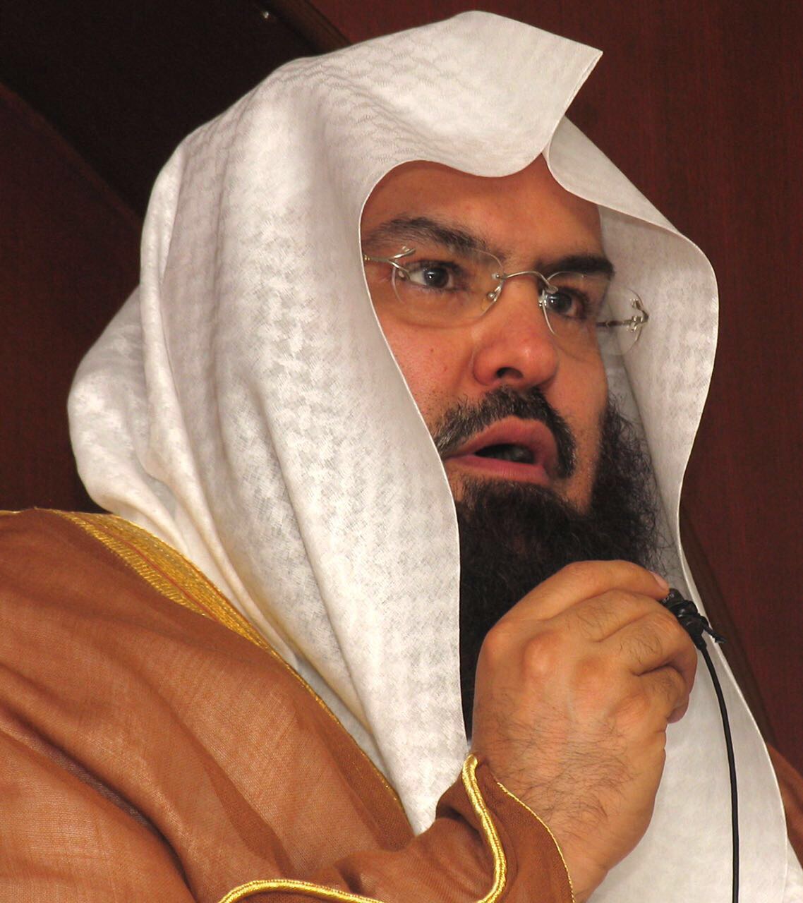 يُشارك في المؤتمر شخصيات دينية وأكاديمية وفكرية وسياسية وإعلامية من العالم الإسلامي والولايات المتحدة الأمريكية وعدد من الدول الأوروبية.