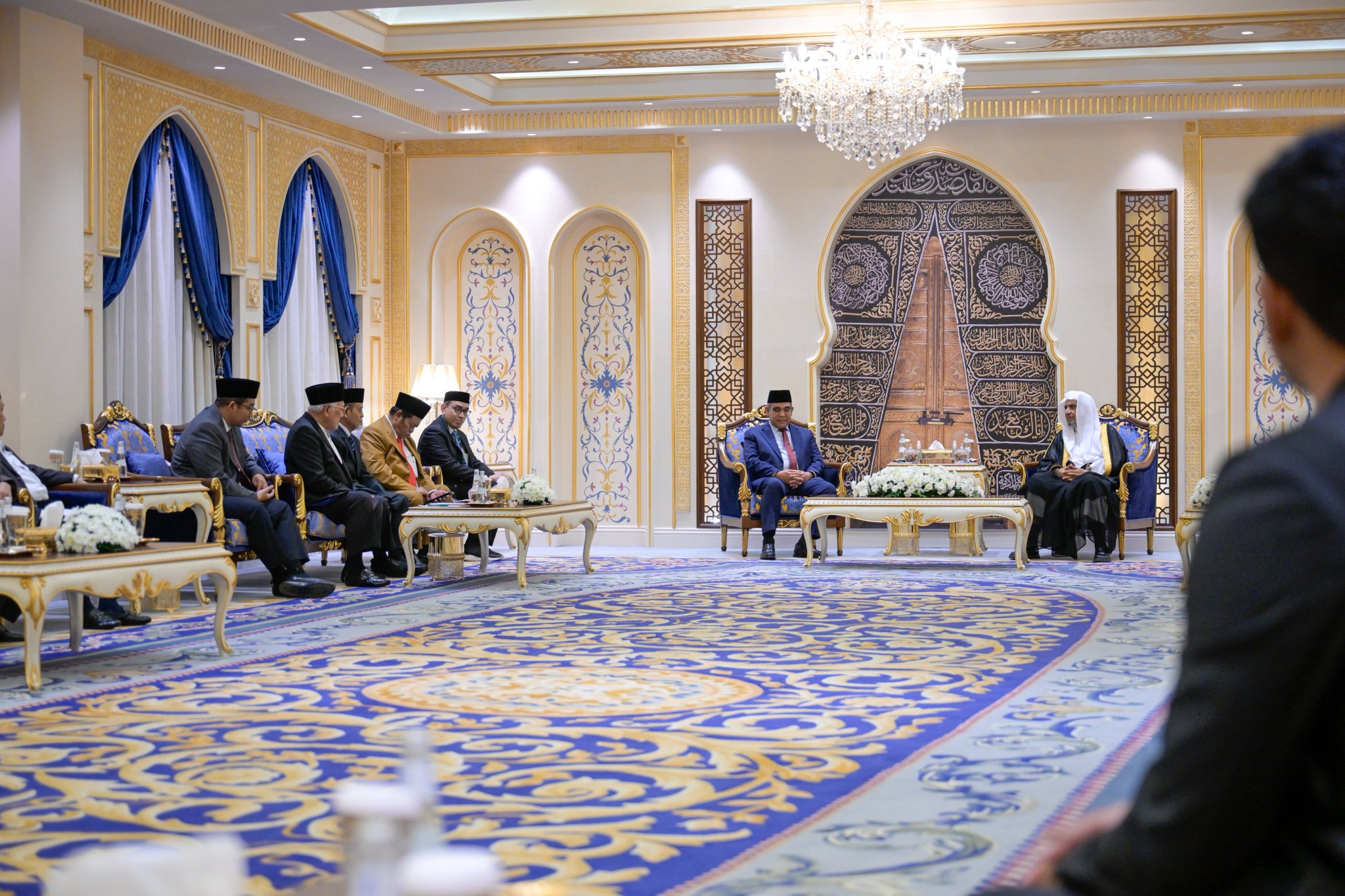 Le Secrétaire général de la Ligue islamique mondiale, cheikh Mohammed Al-Issa a reçu le Président du Conseil consultatif populaire indonésien, M. Ahmad Muzani