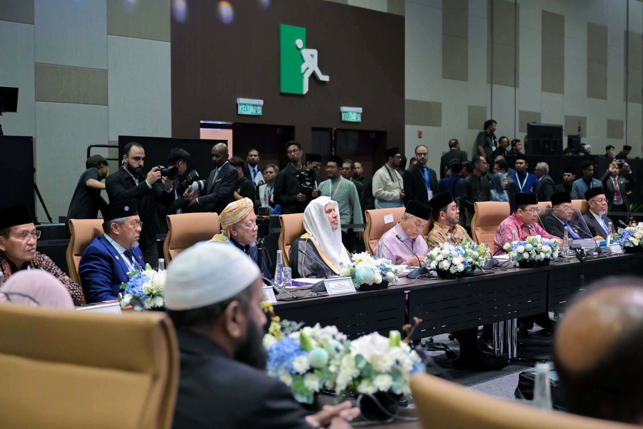 Photos from the inauguration of the Fourth Forum of the Council of ASEAN Scholars by H.E. Sheikh Dr. Mohammed Al-Issa , Secretary-General of the Muslim World League and Chairman of the Organization of Muslim Scholars