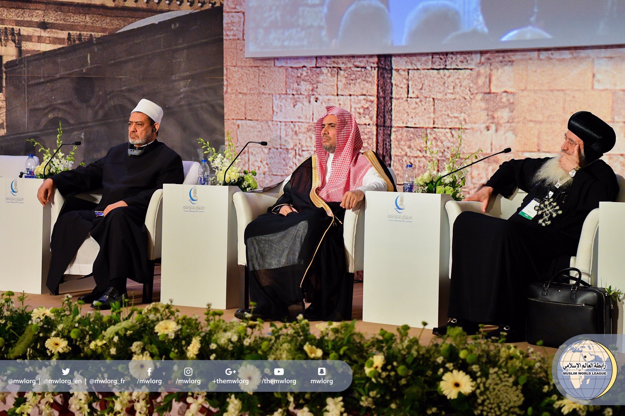 ‏معالي الأمين العام ملقياً كلمته في افتتاح: "مؤتمر الأزهر العالمي للسلام" المنعقد في القاهرة صباح أمس الخميس 