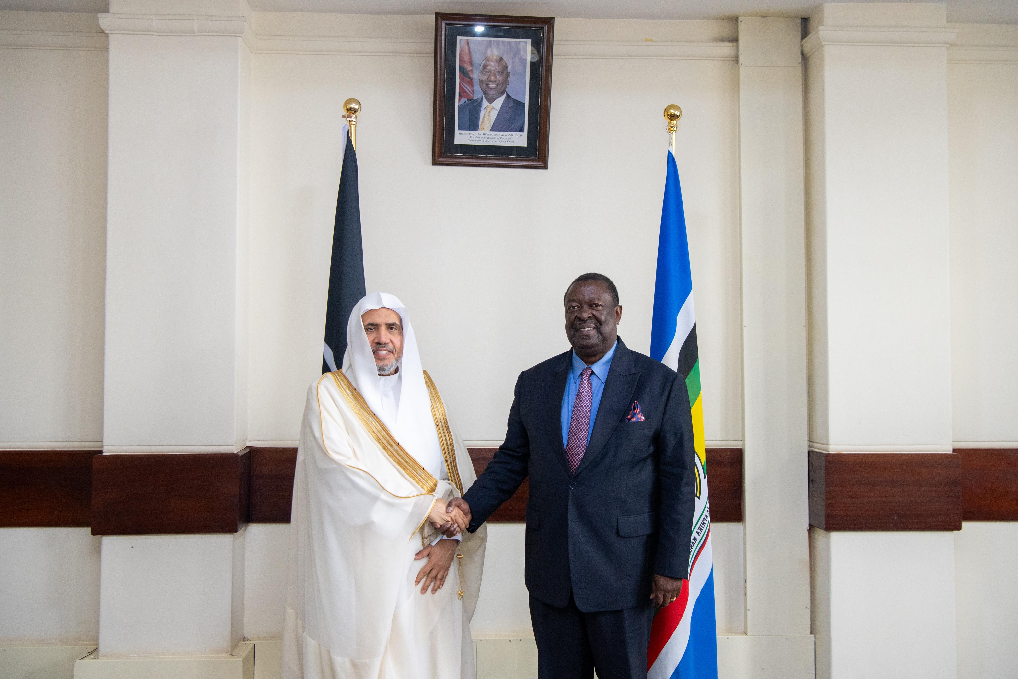 د.العيسى التقى رئيس الوزراء في مقر الحكومة بنيروبي  رئيس جمهورية كينيا يستقبل الأمين العام لرابطة العالم الإسلامي