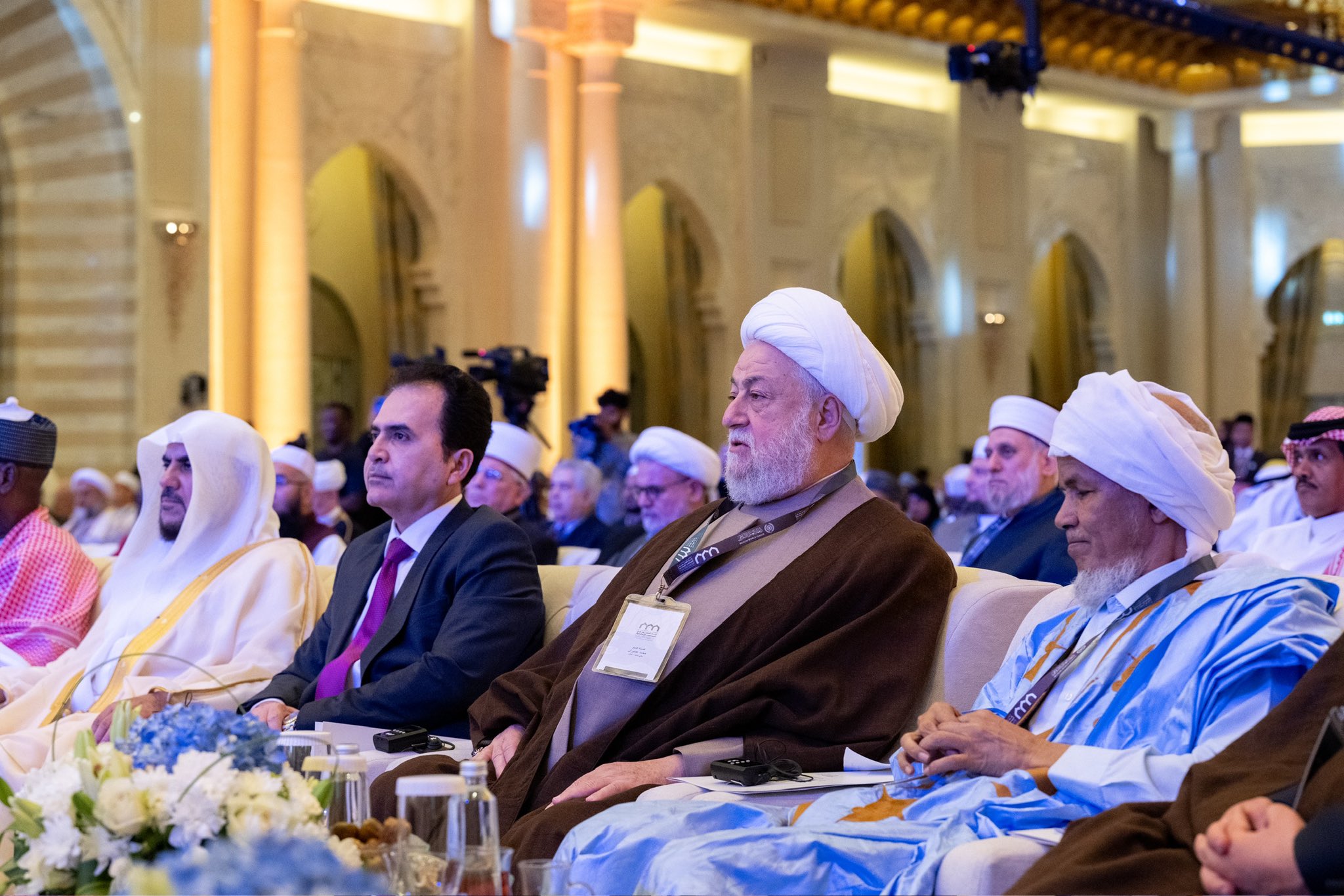 le Secrétaire général, Président de l’Organisation des savants musulmans, cheikh Mohammed Al-Issa, lors de la cérémonie d’ouverture de la conférence ConstruireDesPontsEntreLesÉcoles