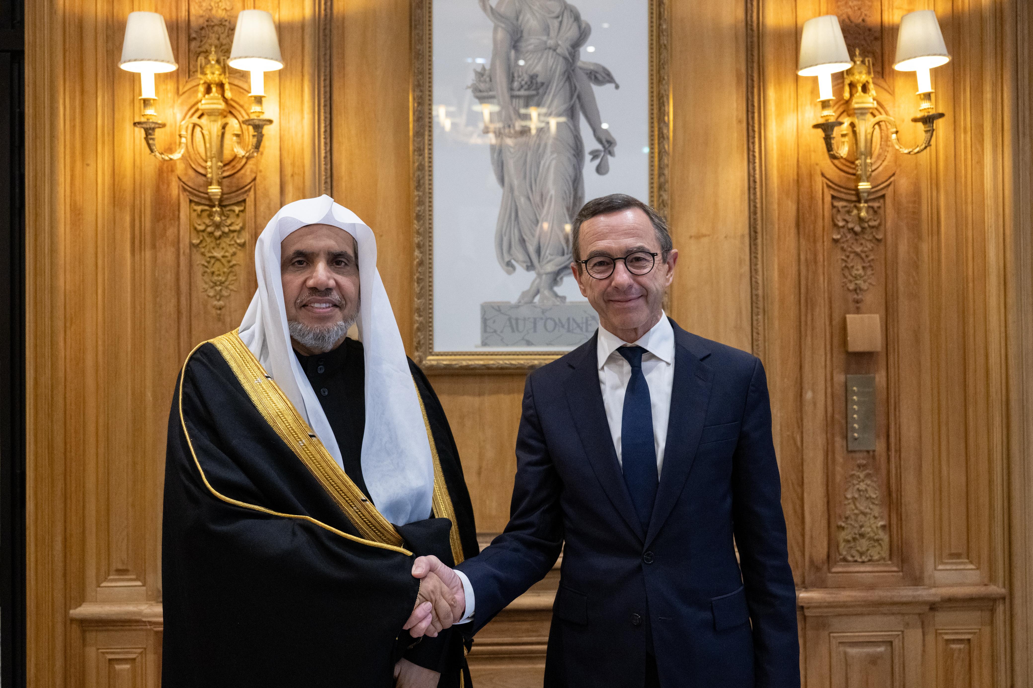 In response to invitations from leading global institutions of thought and scholarship, The Secretary-General of the Muslim World League Meets with Several French Ministers