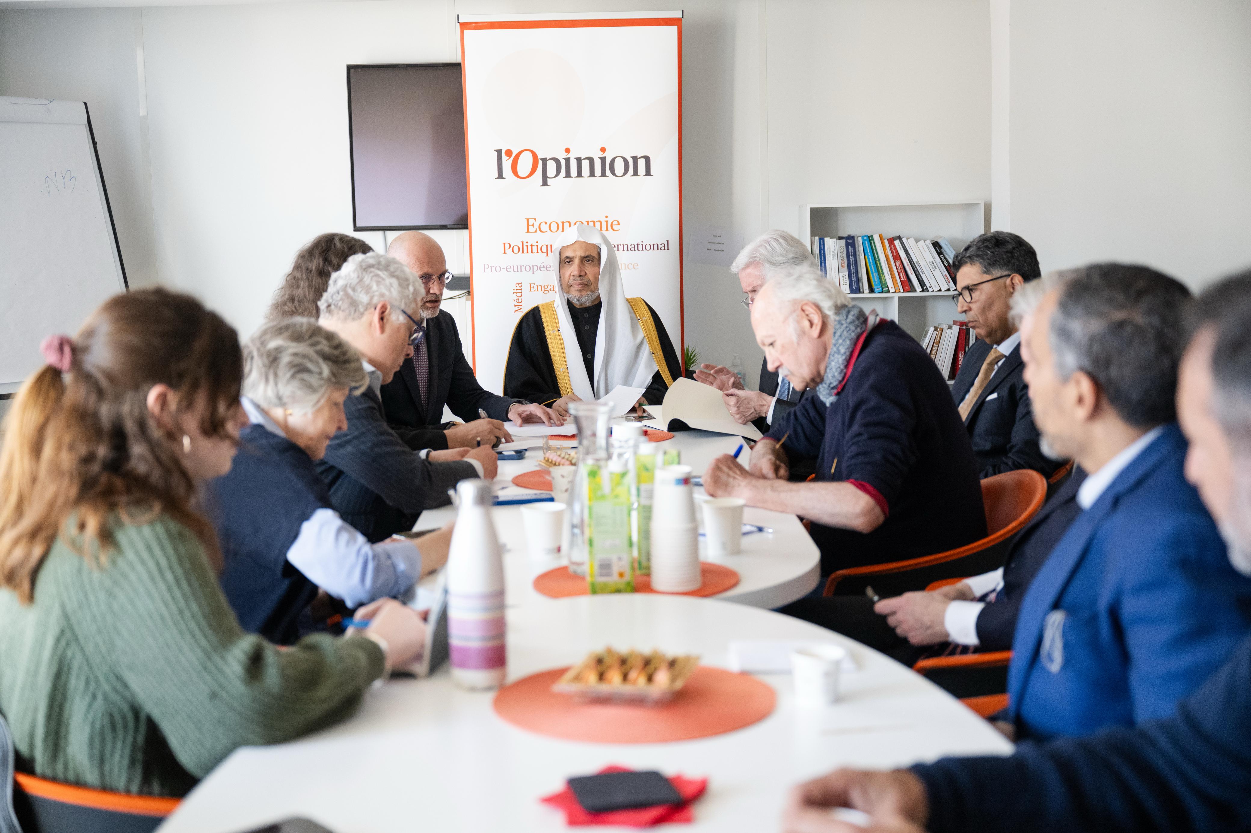 En réponse à une invitation officielle de l’un des principaux centres de réflexion et d’études de la capitale française, Paris :