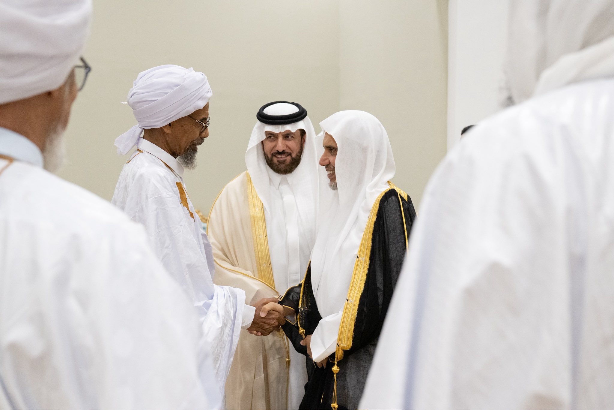 سيكرٹری جنرل رابطہ،  چیئرمین مسلم علماء کونسل اور سیرت نبوی میوزیم کے نگران اعلی، عزت مآب شیخ ڈاکٹر محمد العیسی موریتانیہ کے دارالحکومت نواكشوط پہنچے، جہاں ان کی قیادت میں رابطہ عالم اسلامی کا اعلی سطحی وفد بھی موجود تھا۔ ائرپورٹ پر آپ کا استقبال موریتانیہ کے مفتی اعظم