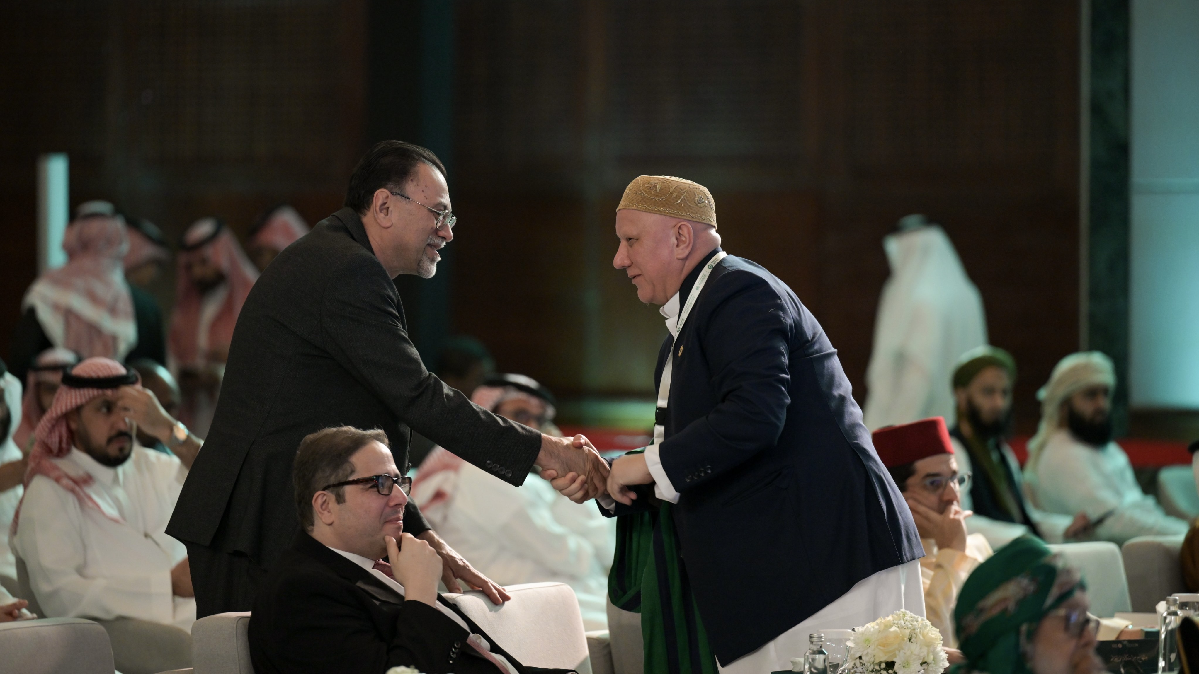 ‏امت مسلمہ کی دینی ضرورتوں کی خدمت کے لئے ایک جامع ڈیجیٹل پیش رفت، جو بین الاقوامی شرعی سرپرستی اور اسلامی فقہ کونسل کی باقاعدہ منظوری پر قائم ہے: ‏ڈیجیٹل پلیٹ فارم ”منہاج“... مکہ سے دنیا تک۔