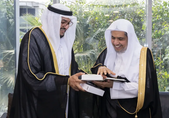 Le Secrétaire général et  Président de l'Organisation des savants musulmans Mohammad Alissa a reçu Al-Mahfud Bin Bayah