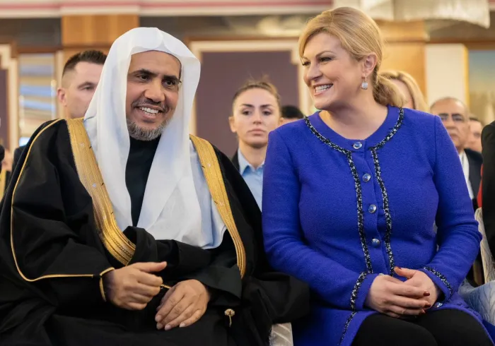 La Charte Mecque déclare que toute attaque contre un lieu de culte est un acte de terrorisme.