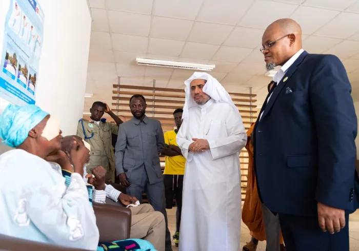 أمين عام رابطة العالم الإسلامي يدشن حزمة من المشاريع الرعوية والتنموية في غانا