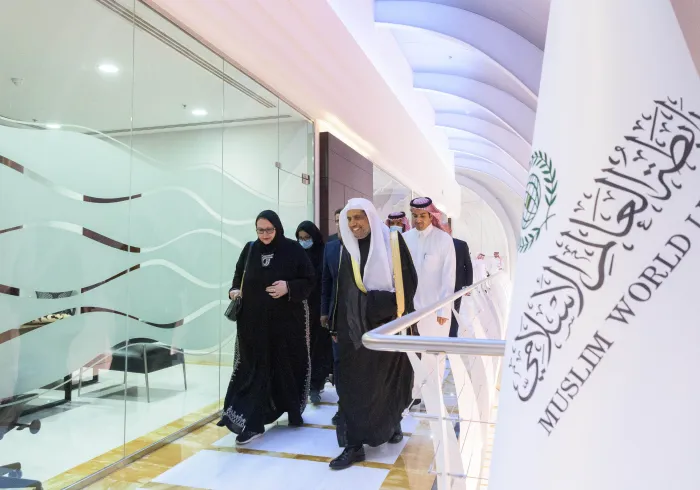 Mohammad Alissa a rencontré le Vice-Premier Ministre et Ministre des Affaires étrangères de Bosnie-Herzégovine, Mme. Basira Turkovich, qui a apprécié la récente visite à Srebrenica et son rôle dans la promotion de la paix religieuse et civilisationnelle.