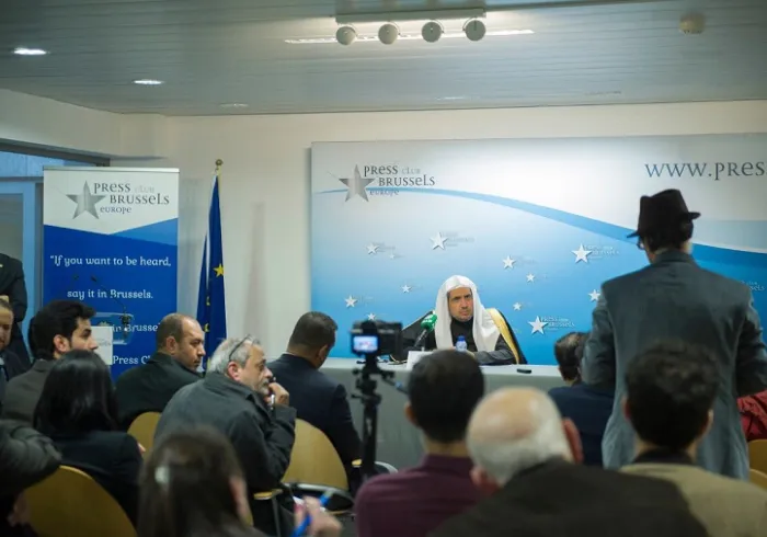 Le Secrétaire Général de la Ligue Islamique Mondiale invité au club de presse de l'Union Européenne.