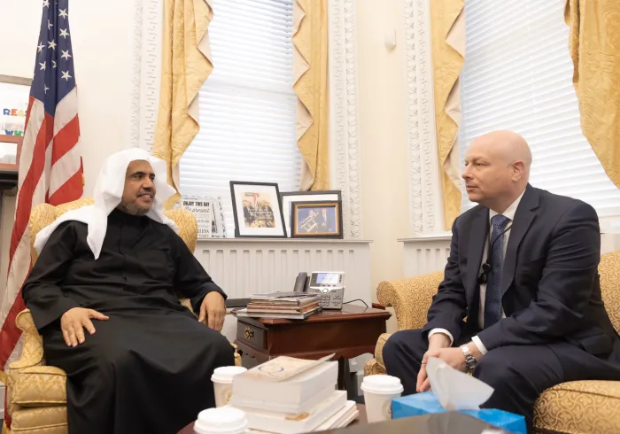 التقى معالي الشيخ د.⁧‫محمد العيسى‬⁩ بمستشار البيت الأبيض الأمريكي السيد جيسون غرينبلات في مقر البيت الأبيض