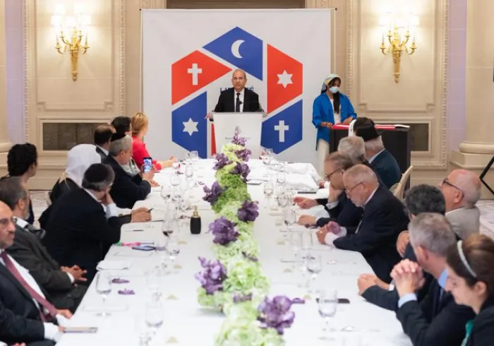 Mémorandum engageant à lutter contre l’extrémisme et le terrorisme et à promouvoir l'éducation, la liberté de conscience et la liberté religieuse.