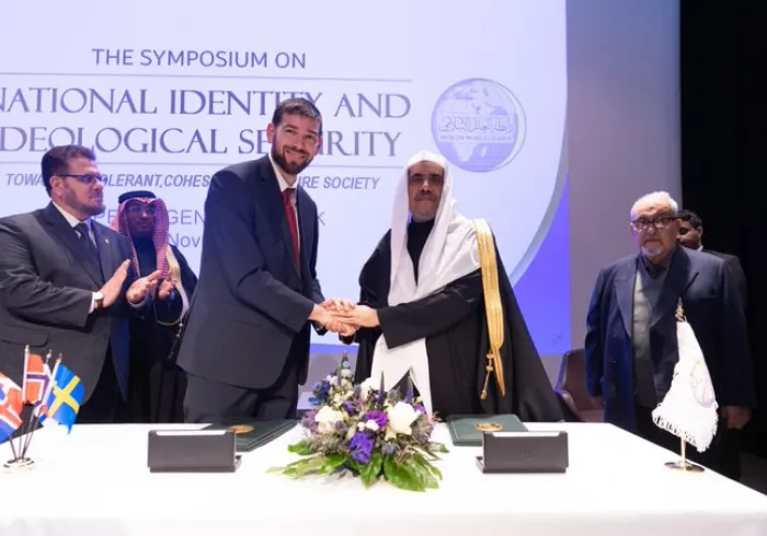 Lors du colloque sur l’identité nationale et la sécurité idéologique NIIS2019  le D. Mohammad Alissa a appelé chacun à respecter la culture et les choix de la majorité. Ligue Danemark.