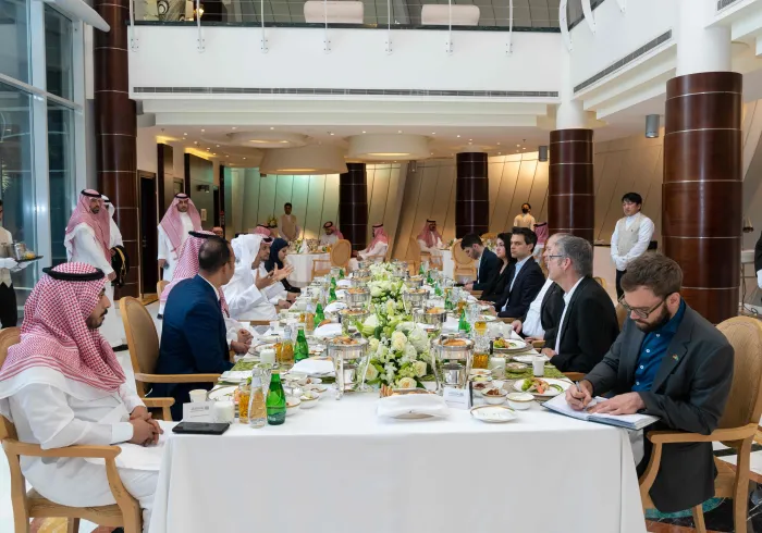 Mohammad Alissa rencontre à Riyad une délégation parlementaire allemande composée de membres de l'Union chrétienne-démocrate d'Allemagne, du Parti social-démocrate d'Allemagne