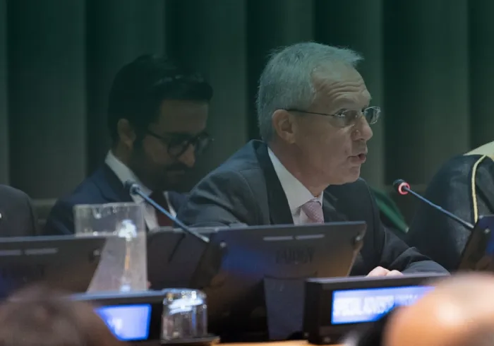 Kutipan dari pidato Yang Mulia Tn. Csaba Korosi, Presiden Majelis Umum Perserikatan Bangsa-Bangsa, pada peluncuran inisiatif "Membangun Jembatan Pemahaman & Perdamaian antara Timur & Barat", dari Markas Besar PBB di New York: