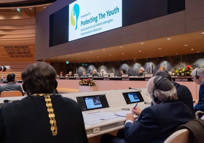 6 sessions 44 participants Des représentants de divers pays vont traiter  lors du congrès de la LIM lancé par Mohammad Alissa au Nations Unies ces sujets: l’environnement terroriste, le discours haineux, la tolérance, la pluralité, la diversité religieuse