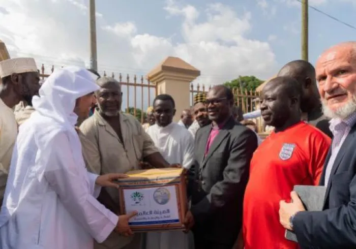 La LIM se consacre pleinement à la construction d’un monde plus pacifique et plus égalitaire grâce à ses efforts humanitaires comme l’aide alimentaire, les parrainages d’orphelins et la construction de puits pour les populations en difficulté.