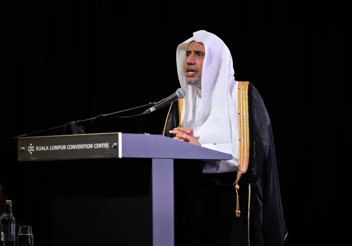 Le Secrétaire général de la Ligue islamique mondiale inaugure en Malaisie la conférence « La foi à la lumière de la science et des preuves contemporaines »