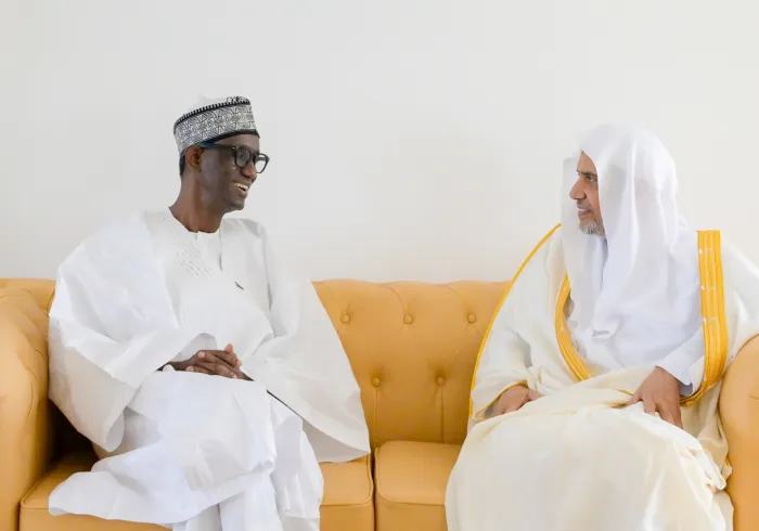 التقى معالي الأمين العام، رئيس هيئة علماء المسلمين، فضيلة الشيخ د. محمد العيسى‬⁩‬⁩ ، في العاصمة النيجيرية "أبوجا"، معالي مستشار الأمن القومي النيجيري، السيد نوهو ريبادو