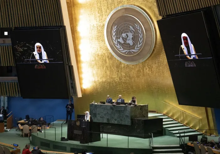 Presentar el Islam, destacar sus nobles valores y arraigar los principios de moderación y rectitud.  Son misiones que cumple la LigadelMundoIslamico, movilizando para ello todos los esfuerzos y recursos en todo el mundo.