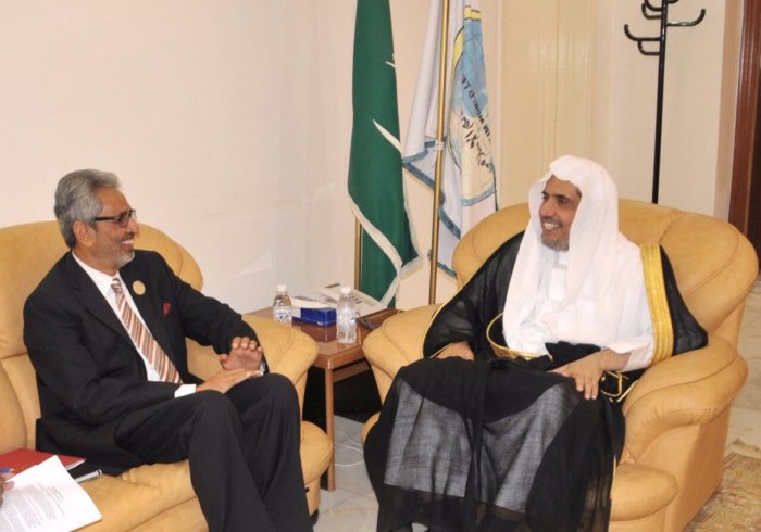 H. E. Dr. Mohammad ben Abdulkarim ALISSA, MWL SG receives H. E. M.r. Bawa Jain, Secretary General of the World Council of Religions at UN.