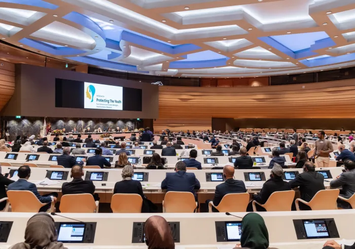 جوانان آگاه، ستون صلح و توسعه هستند؛ ابتکارات «مصون سازي جوانان در برابر اندیشه‌های افراط گرايي و خشونت»  در ماه جمادی‌الآخره سال ۱۴۴۱ هجری قمری / فوریه ۲۰۲۰ میلادی، جناب اقاي دکتر شيخ محمد العیسی با پشتیبانی و میزبانی سازمان ملل متحد در مقرّ آن در ژنو