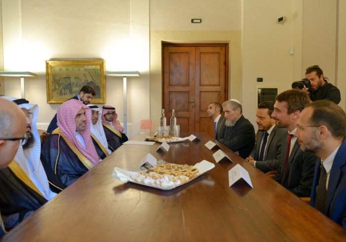 The SG of the MWL Dr. Mohammed Alissa meets the Mayor of SestoFiorentino, Italy. 