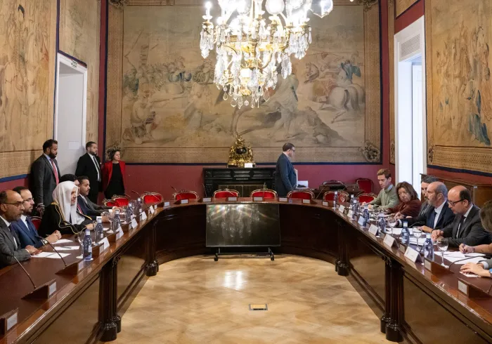 Le cheikh Mohammed Alissa a rencontré, au siège du Sénat espagnol à Madrid, son Président, M. Pedro Rollán