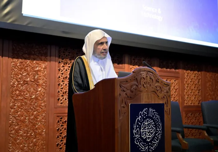 Cheikh Alissa rencontre les responsables musulmans du Royaume-Uni et participe à la réunion d’experts du Centre d’études islamiques d’Oxford