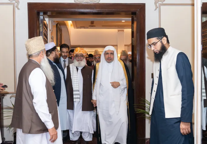 پاکستان کے علمائے کرام نے اسلام آباد میں اپنے پہلے فورم میں غزہ کی حمایت کے لئے رابطہ عالم اسلامی کی کردار کو سراہتے ہوئے اسے تاریخی اسلامی موقف قرار دیا ہے