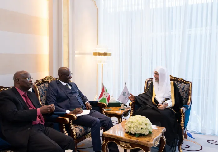 Yang Mulia Sekretaris Jenderal LMD, Ketua Asosiasi Ulama Muslim, Syekh Dr.Mohammed Alissa  , menerima utusan Yang Mulia Presiden Republik Burundi