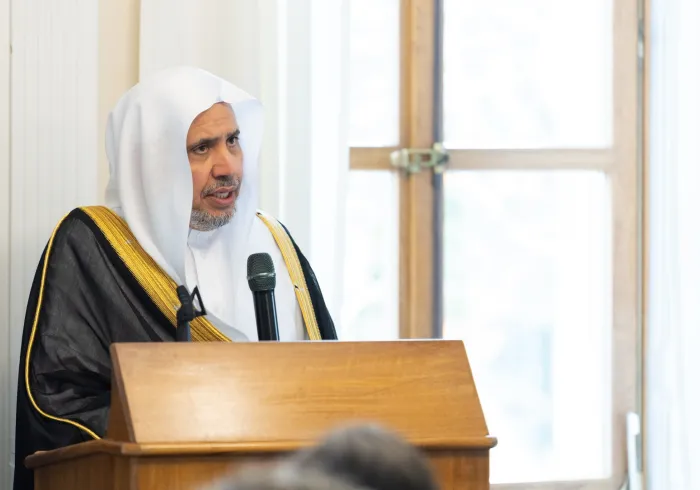 El Secretario General y Presidente de la Comisión de Ulemas Musulmanes, el Sheij Mohammed Al-Issaa , ofreció una conferencia titulada: