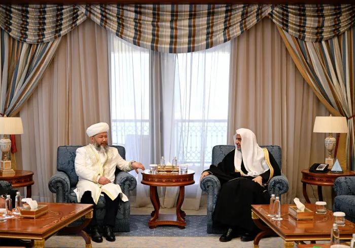 Di Jeddah, Yang Mulia Sekretaris Jenderal LMD, Ketua Organisasi Ulama Muslim, Dr. Mohammed Alissa   , menerima kunjungan Yang Mulia Mufti Agung Republik Kazakhstan, Imam Besar Syekh Nauryzbai Haji Taganuly